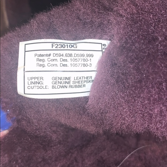 Purple Bailey Button Uggs - Picture 5 of 6